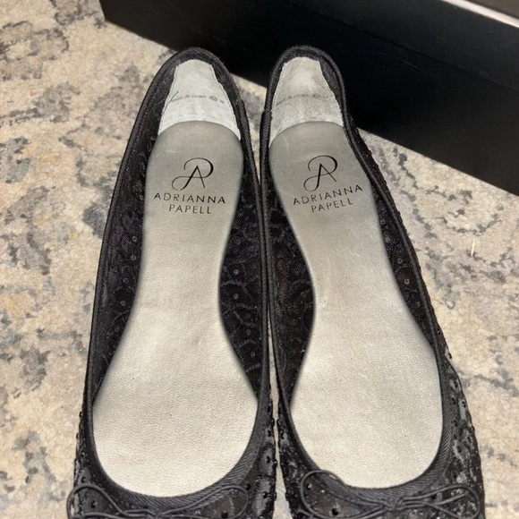 Adrianna Papell Black Lace and Rhinestone Sequined Ballet Flats sz 8 (028) - Picture 2 of 5